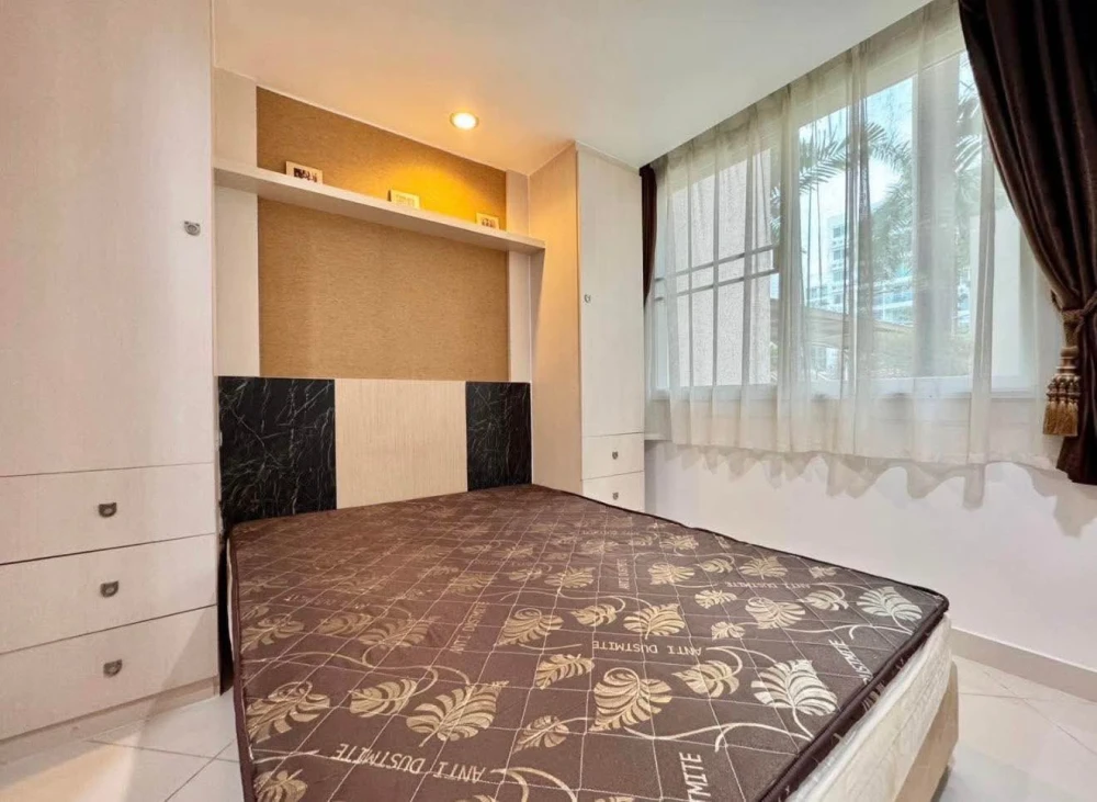 ให้เช่า  คอนโด พาราไดซ์พาร์ค จอมเทียน เรสซิเด้นซ์  ห้องพร้อมอยู่ เฟอร์พร้อม ห้องกว้างอยู่สบาย จองเลย