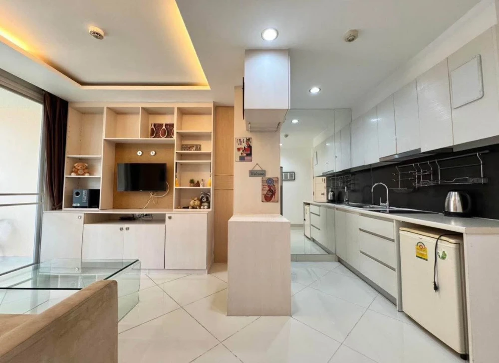 ให้เช่า  คอนโด พาราไดซ์พาร์ค จอมเทียน เรสซิเด้นซ์  ห้องพร้อมอยู่ เฟอร์พร้อม ห้องกว้างอยู่สบาย จองเลย