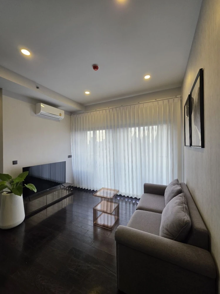 ให้เช่า คอนโด พาร์ค ออริจิ้น ทองหล่อ ทำเลดี เดินทางง่าย จองเลย!!