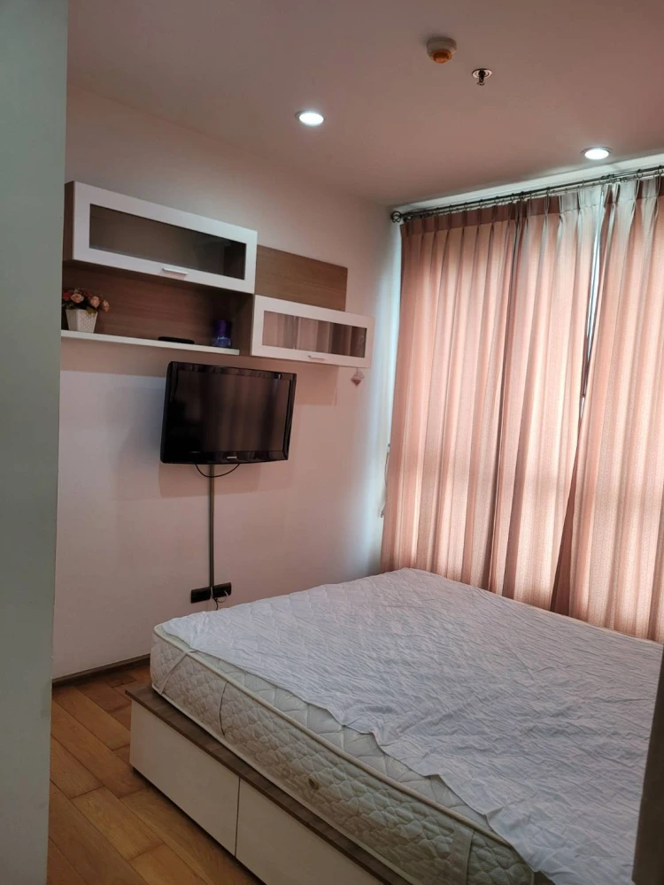 ให้เช่า คอนโด ฟิวส์ สาทร-ตากสิน  ห้องขนาดกว้าง สไตล์โมเดิร์น พร้อมเครื่องใช้ไฟฟ้าครบเซ็ท รีบจองเลย