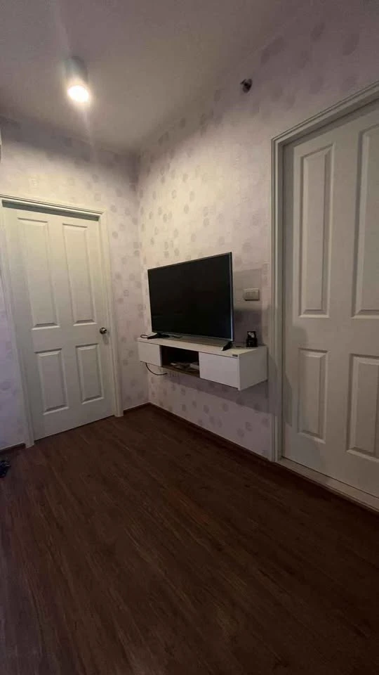 ให้เช่า คอนโด ยูดีไลท์ รัตนาธิเบศร์ ห้องน่าอยู่ เฟอร์พร้อม กว้างขวางอยู่สบาย  หิ้วกระเป๋าใบเดียวเข้าอยู่ได้เลย รีบจองด่วนๆๆ