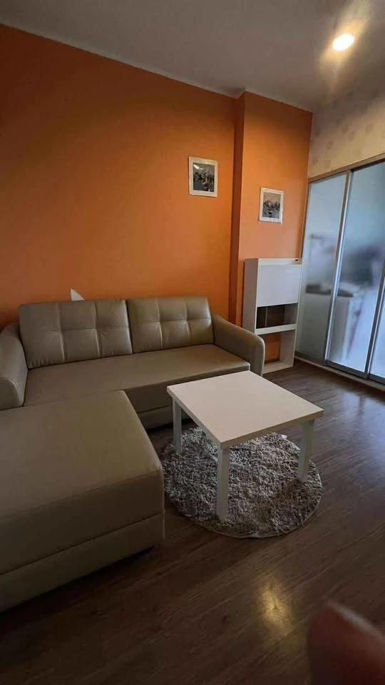 ให้เช่า คอนโด ยูดีไลท์ รัตนาธิเบศร์ ห้องน่าอยู่ เฟอร์พร้อม กว้างขวางอยู่สบาย  หิ้วกระเป๋าใบเดียวเข้าอยู่ได้เลย รีบจองด่วนๆๆ