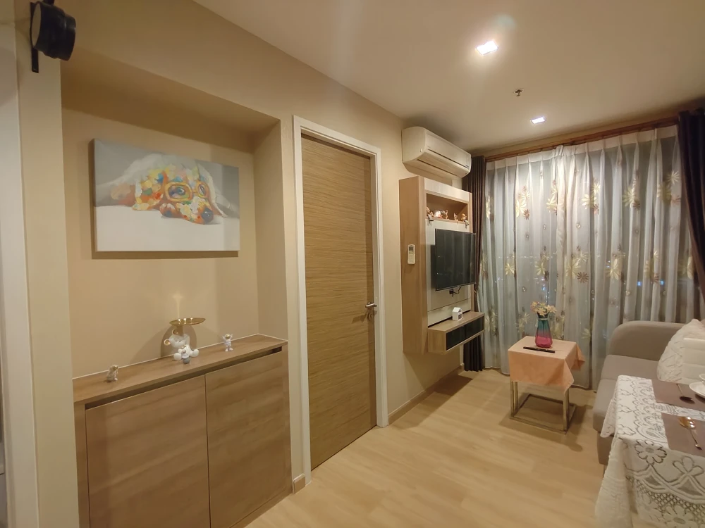 ให้เช่า!! คอนโด รีทึ่ม พหลฯ-อารีย์ ชั้น 51 เฟอร์นิเจอร์ครบ ตกแต่งสวยงาม อ่อนหวานอบอุ่น พร้อมอยู่ จองเลย!!