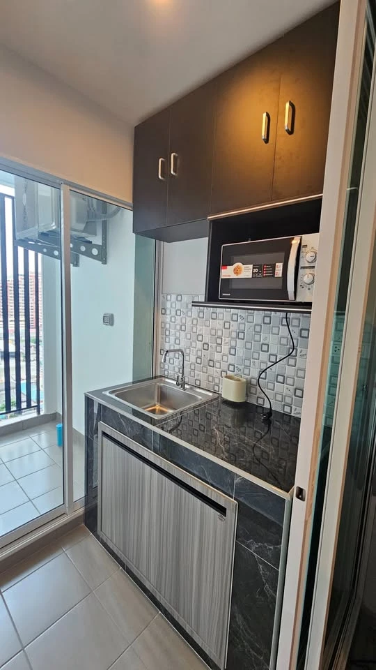 ให้เช่า  คอนโด รีเจ้นท์ โฮม บางนา ห้องพร้อมอยู่ สิ่งอำนวยความสะดวกครบ ราคาจับต้องได้ มาจองได้แล้ว