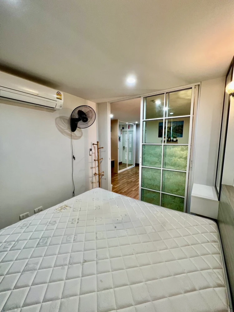ให้เช่า!! คอนโด รีเจ้นท์ โฮม สุขุมวิท 81 ชั้น 4 ตึก B วิวสวนและสระว่ายน้ำ ตกแต่งสวย พร้อมเข้าอยู่ ห้ามพลาด!!
