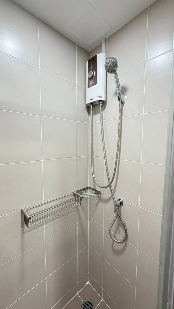 ให้เช่า คอนโด ลุมพินีวิลล์ ประชาชื่น พงษ์เพชร 2 ห้องพร้อมอยู่ กว้างขวางอยู่สบาย จองเลย