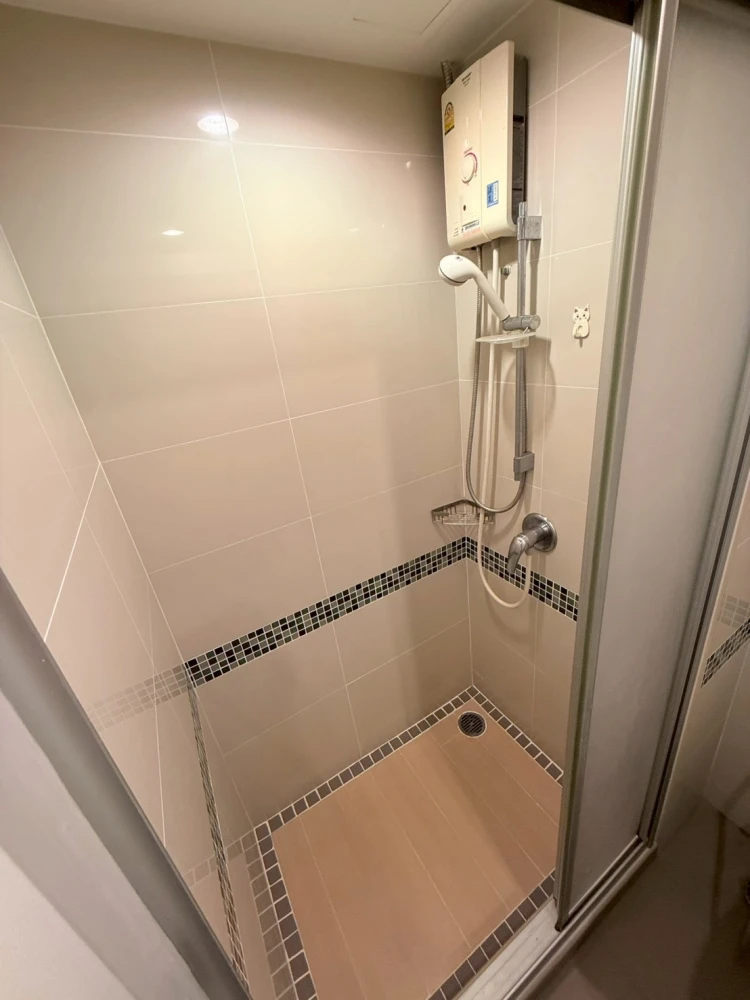 ให้เช่า คอนโด ลุมพินี พาร์ค ริเวอร์ไซด์ - พระราม 3 ชั้นสูง วิวแม่น้ำเจ้าพระยา ห้องพร้อมอยู่ ด่วนๆๆ