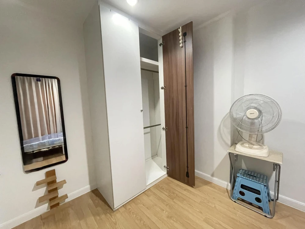 ให้เช่า คอนโด ลุมพินี วิลล์ นครอินทร์-ริเวอร์วิว ห้องพร้อมอยู่ เฟอร์พร้อม จองเลย