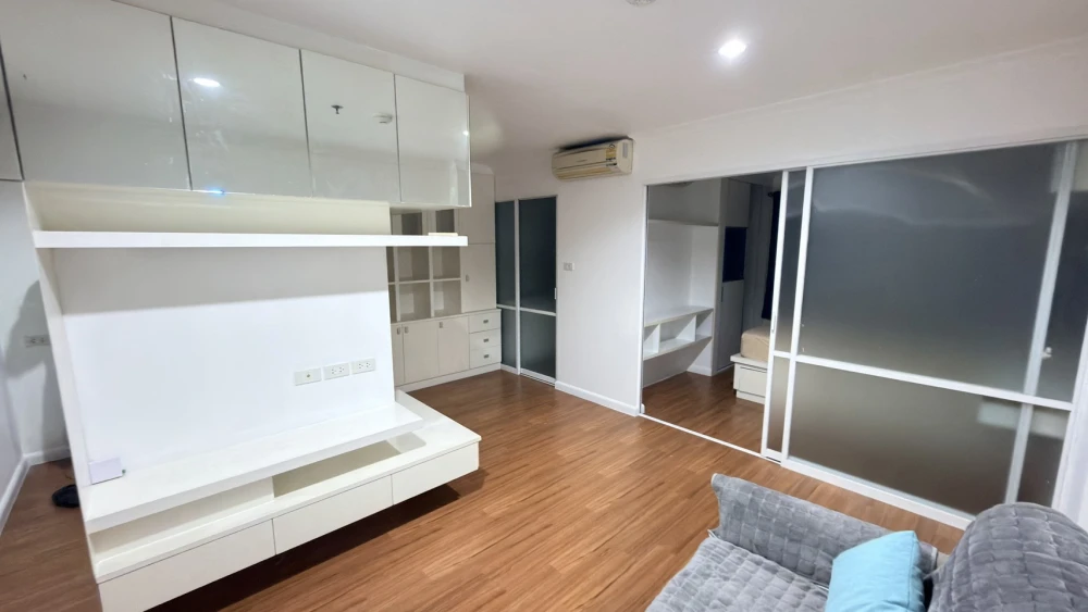 ให้เช่า!! คอนโด ลุมพินี สวีท ปิ่นเกล้า ชั้น 14 ตึก A ห้องสวย เฟอร์นิเจอร์ครบพร้อมอยู่ ห้ามพลาด!!