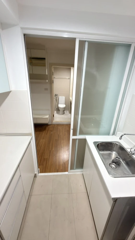 ให้เช่า!! คอนโด ลุมพินี สวีท ปิ่นเกล้า ชั้น 14 ตึก A ห้องสวย เฟอร์นิเจอร์ครบพร้อมอยู่ ห้ามพลาด!!