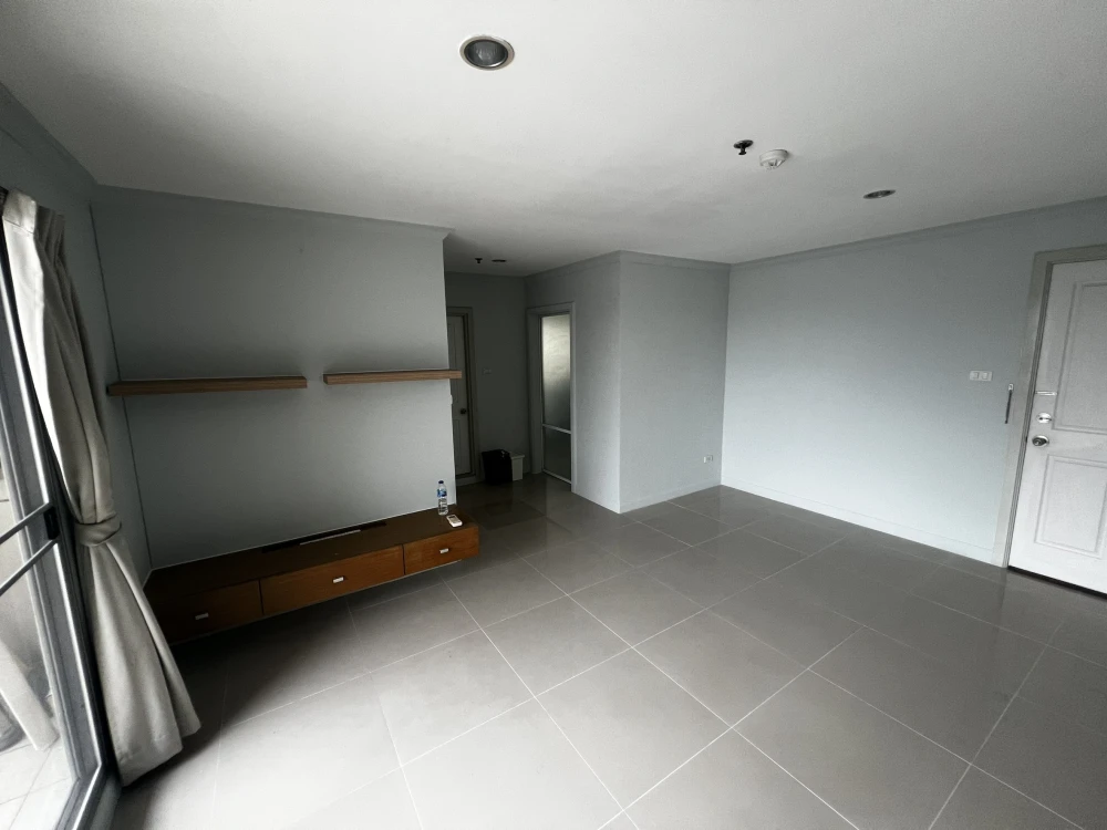 ให้เช่า คอนโด ลุมพินี เพลส พระราม 9-รัชดา ห้องสวย เฟอร์ครบ อยู่สบาย จองเลย!!