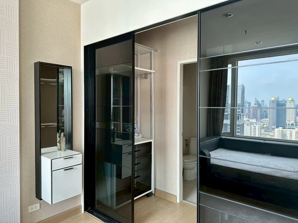 ให้เช่า คอนโด วิลล่า ราชเทวี ชั้นสูง วิวเมืองแจ่มๆ ห้อง STUDIO ตกแต่งครบครัน พร้อมเข้าอยู่ จองเลยจ้า