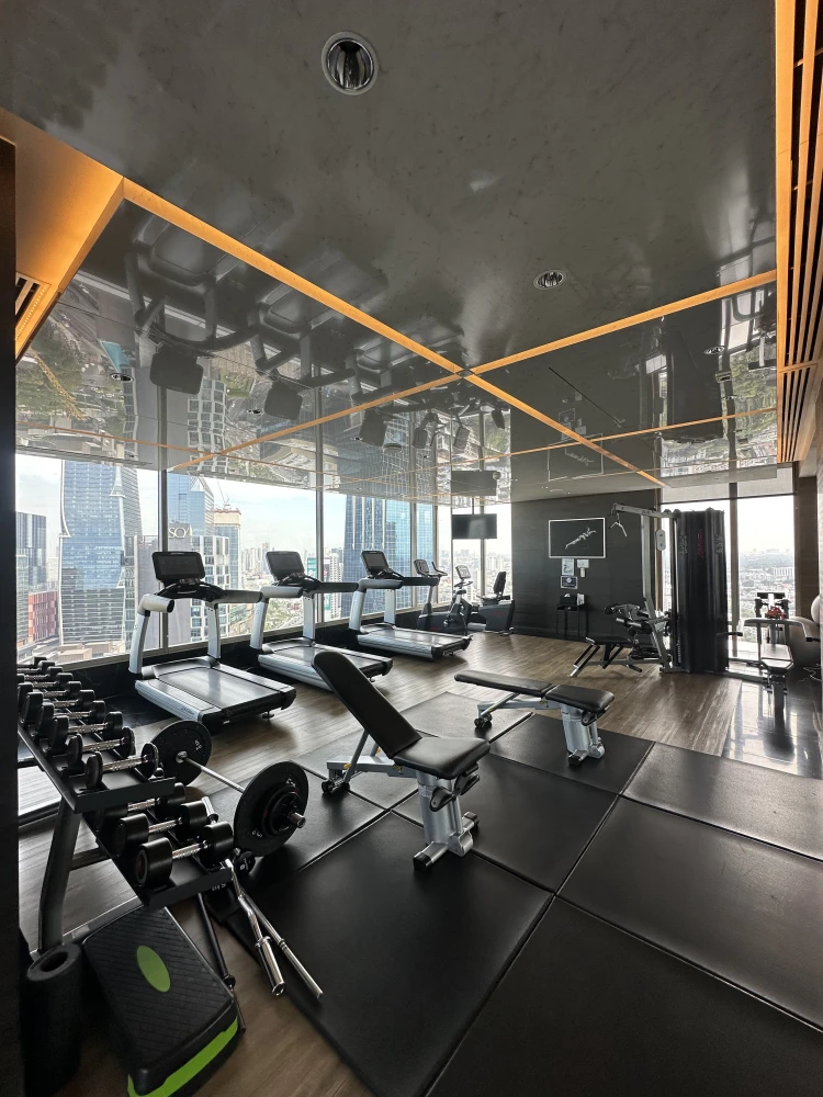 ให้เช่า คอนโด ศาลาแดง วัน บรรยากาศดี คุ้มค่า จองเลย!!