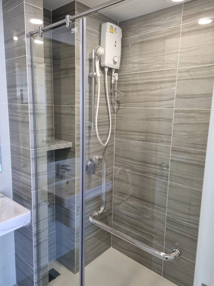 ให้เช่า คอนโด ศุภาลัย ลอฟท์ ประชาธิปก-วงเวียนใหญ่ เฟอร์ครบ ห้องสวย พร้อมเข้าอยู่ จองเลย