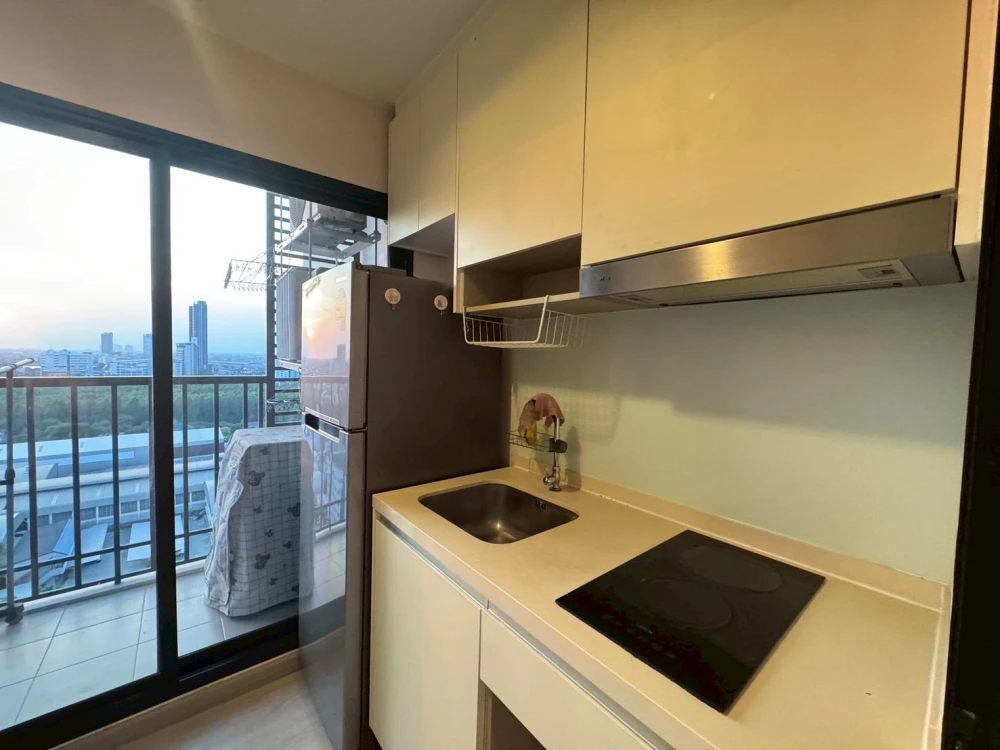 ให้เช่า คอนโด สกายไลน์ รัตนาธิเบศร์ ห้องพร้อมอยู่ เฟอร์ เครื่องใช้ไฟฟ้าครบ ลากกระเป๋าเข้าอยู่ได้เลย จองด่วน