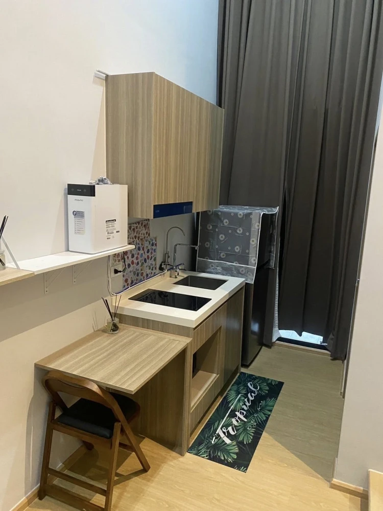 ให้เช่า คอนโด อัลติจูด ยูนิคอร์น สาทร - ท่าพระ  2 ชั้นแบบ Loft เพดานสูง ชั้นสูงสุด วิวสวยมาก เงียบสงบ เป็นส่วนตัว จองด่วน