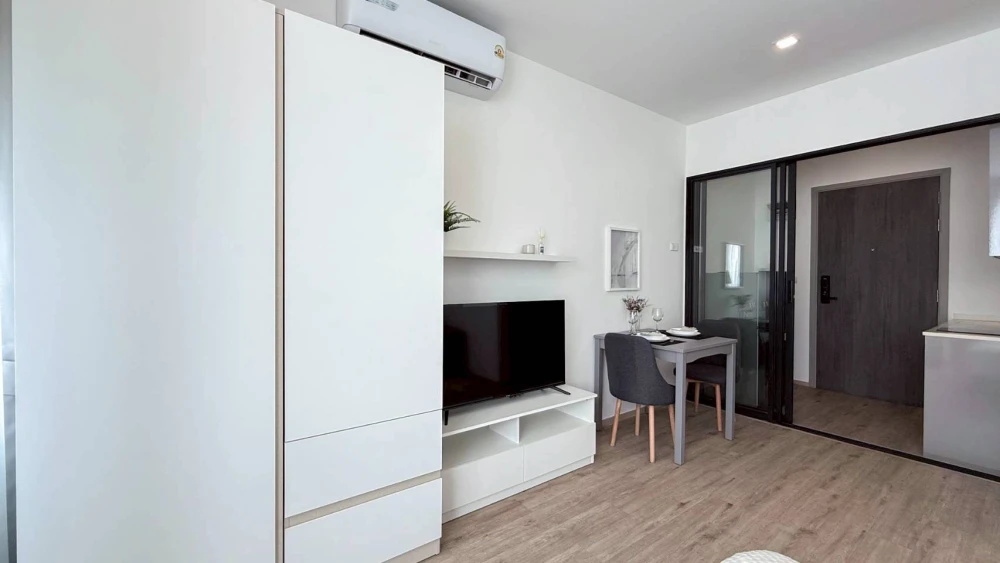 ให้เช่า คอนโด เดอะริช พระราม 9-ศรีนครินทร์ บรรยากาศดี อยู่สบาย จองเลย!!