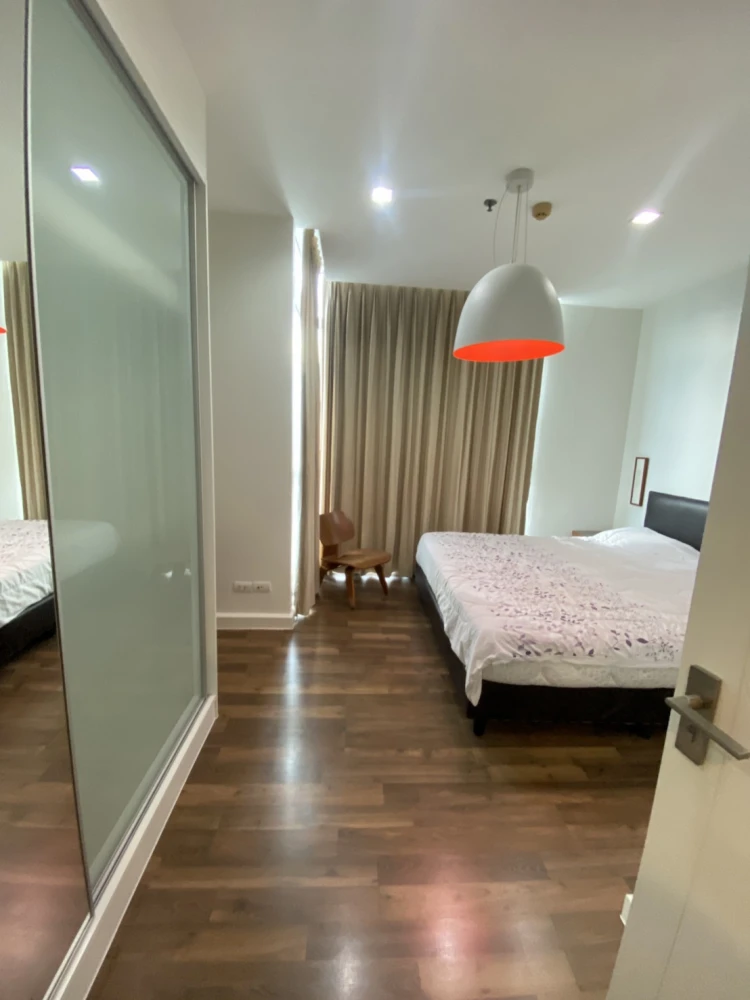 ให้เช่า!! คอนโด เดอะ บลูม สุขุมวิท 71 ชั้น 22 ห้องมุม เฟอร์นิเจอร์ครบ หิ้วกระเป๋าพร้อมเข้าอยู่ได้เลย ห้ามพลาด!!
