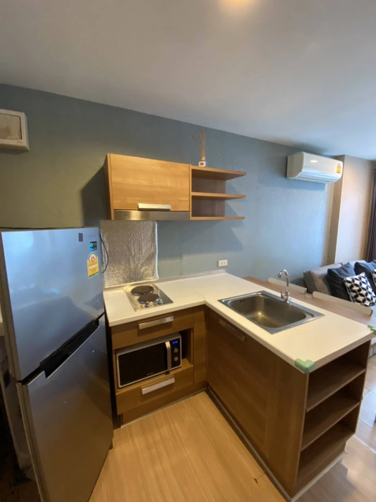 ให้เช่า คอนโด เดอะ พาร์ค แอท ประชาชื่น 1ห้องนอน 1ห้องน้ำ  ตกแต่งวอลเปเปอร์ มาแต่ตัวเข้าอยู่ได้เลยจ้า