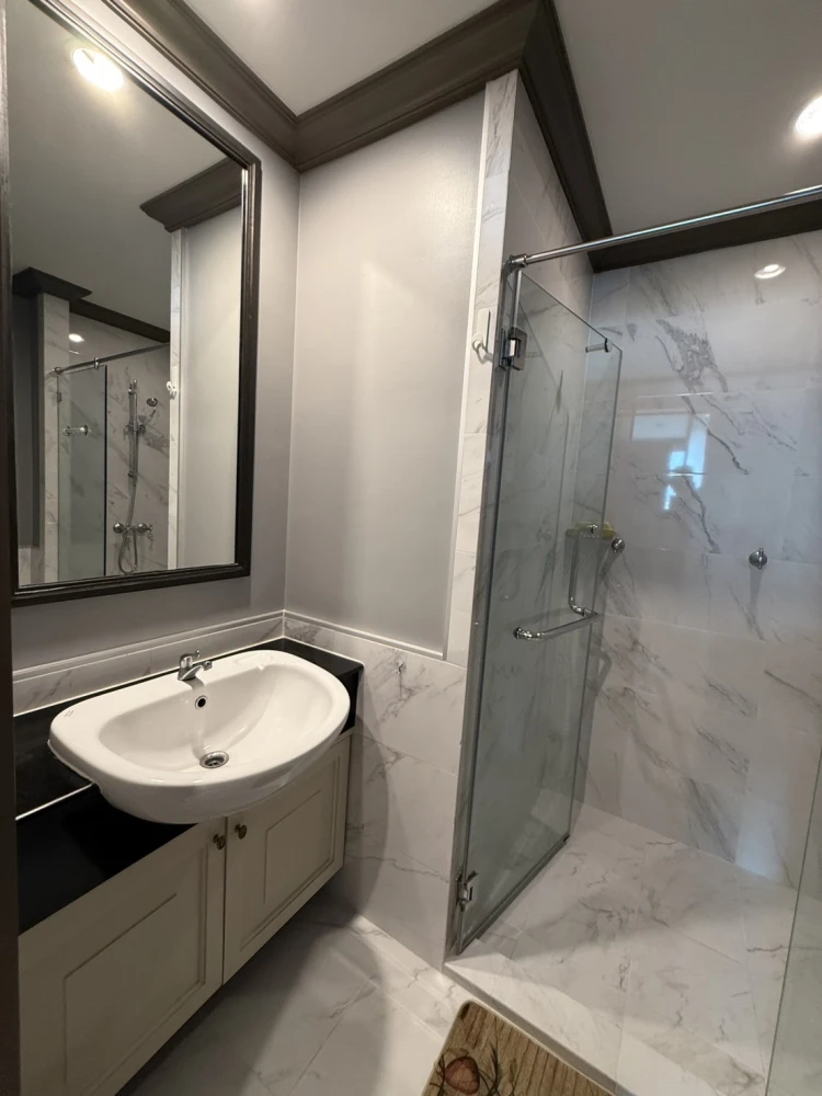 ให้เช่า!! คอนโด เดอะ รีเซิร์ฟ เกษมสันต์ 3 ชั้น 4 ตึก B เฟอร์นิเจอร์ครบ พร้อมเข้าอยู่ รีบจองเลย!!