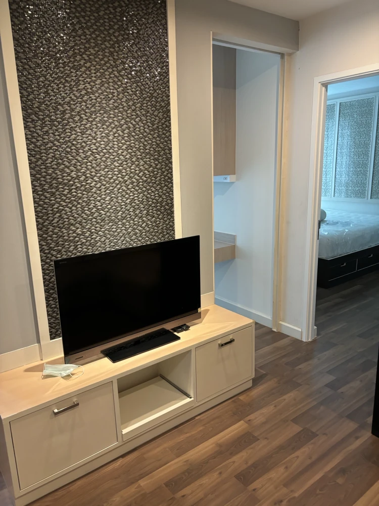 ให้เช่า!! คอนโด เดอะ รูม สาทร-ตากสิน ห้องเลขที่ 99/209 มาในราคาย่อมเยาว์ บอกเลยว่าห้ามพลาด!!