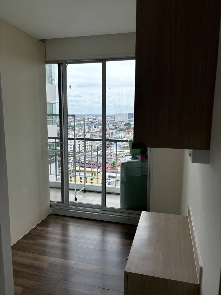 ให้เช่า!! คอนโด เดอะ รูม สาทร-ตากสิน ห้องเลขที่ 99/209 มาในราคาย่อมเยาว์ บอกเลยว่าห้ามพลาด!!