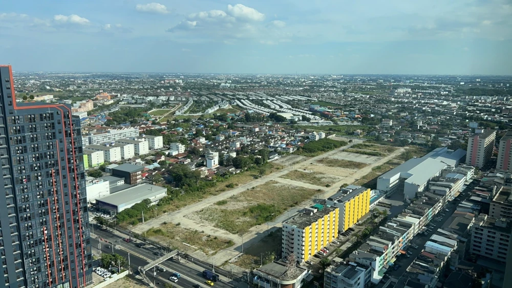 ให้เช่า คอนโด เดอะ ลิฟวิ่น รามคำแหง ทำเลดีราคาโดนใจ จองเลย!!