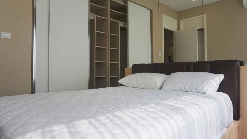 ให้เช่า คอนโด เดอะ เซนต์ เรสสิเด้นเซส