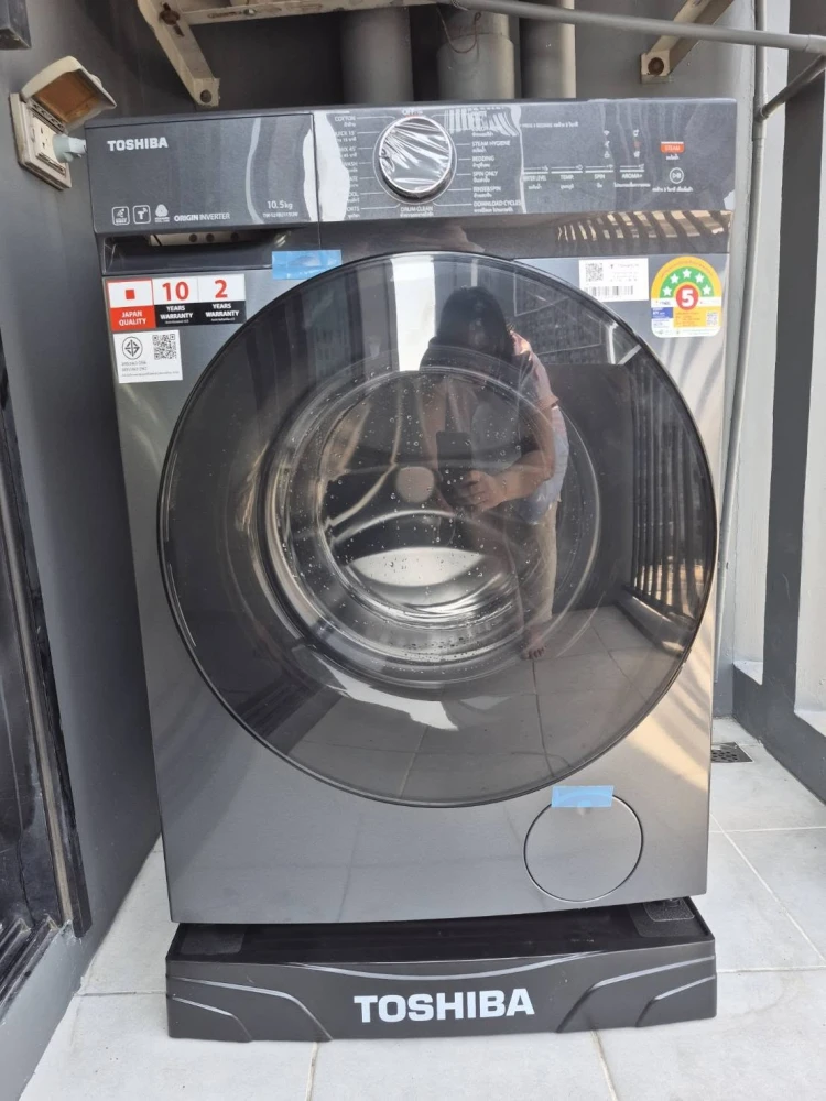 ให้เช่า คอนโด เดอะ เบส พระราม 9 – รามคำแหง วิวสระว่ายน้ำ ห้องมุม เฟอร์ครบ ห้องสวยมาก พร้อมอยู่สุดๆ