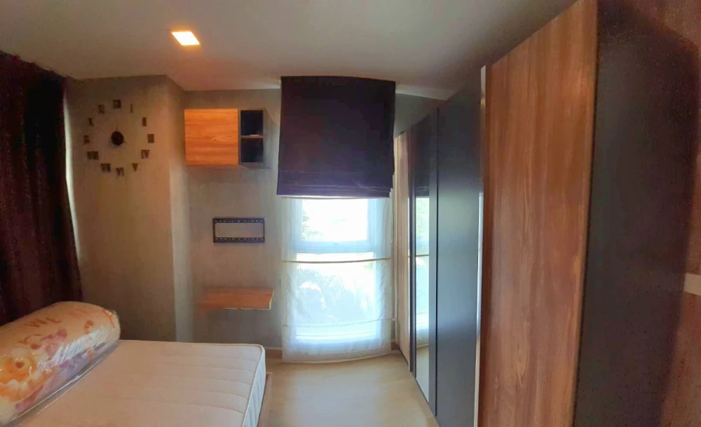 ให้เช่า คอนโด เดอะ ไลท์ นิวยอร์ค เฟอร์ครบ  พร้อมอยู่