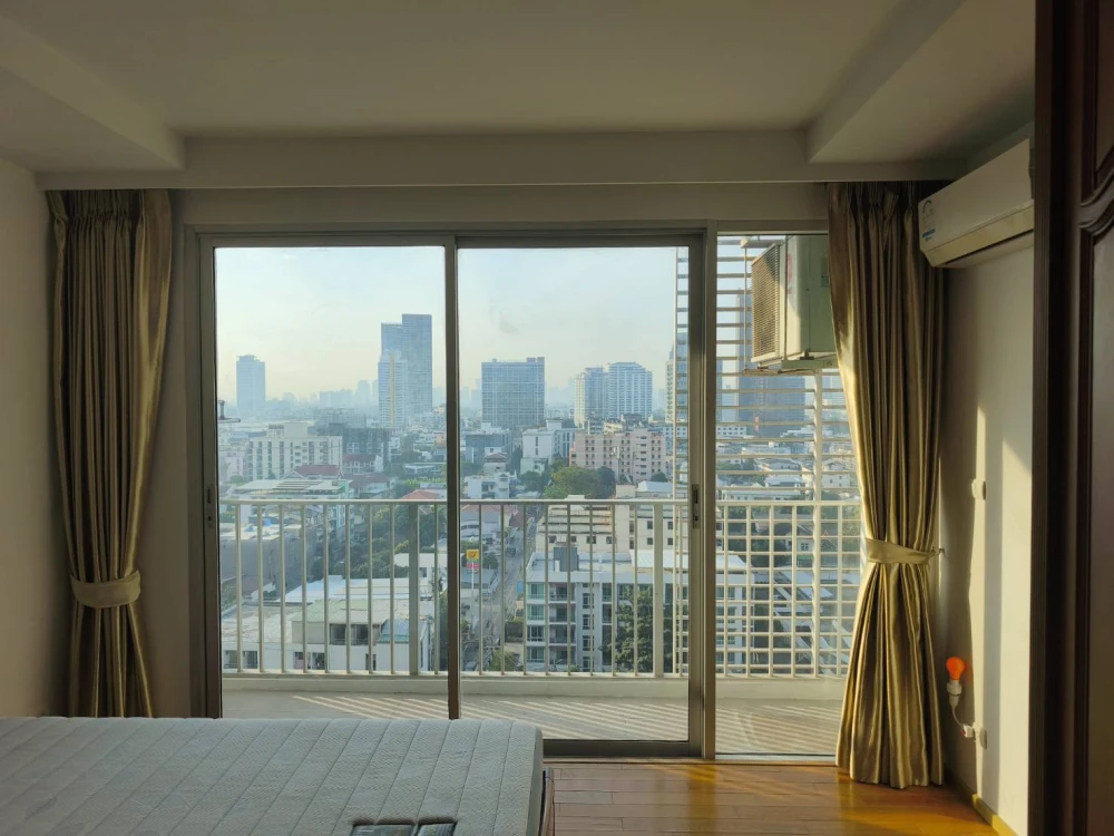 ให้เช่า คอนโด เดอะ ไลน์ พหลโยธิน พาร์ค ระเบียงกว้าง วิวสวย ห้องไม่เยอะ มีความเป็นส่วนตัว