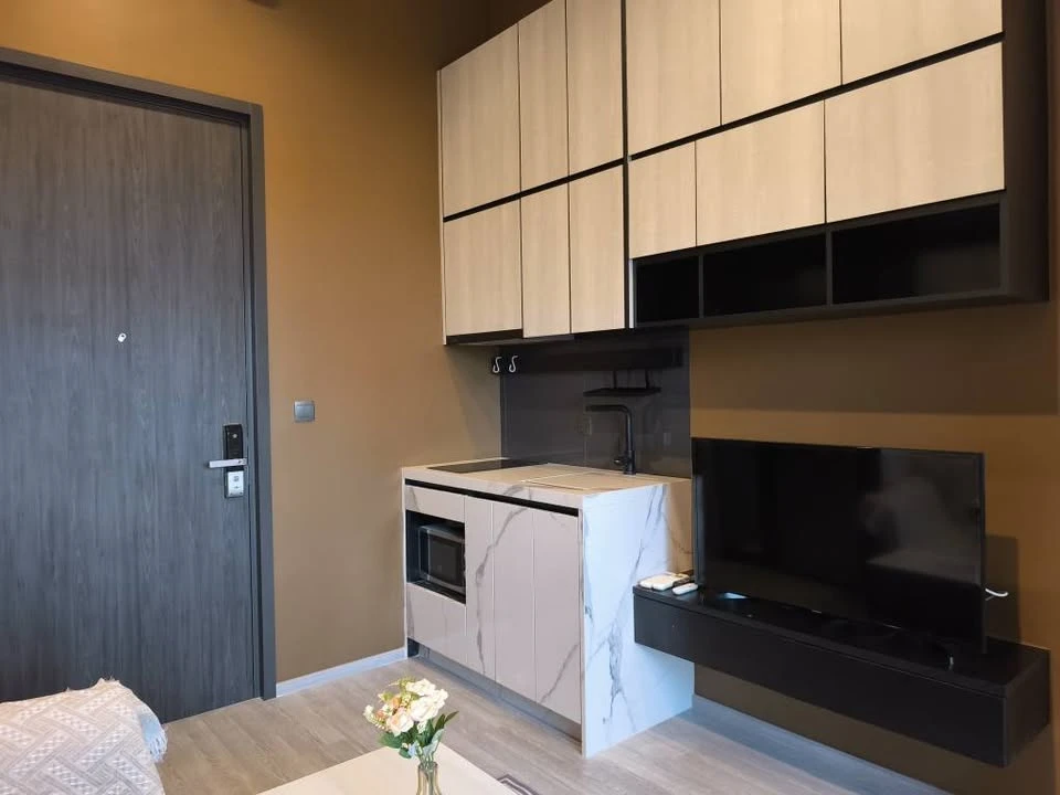 ให้เช่า!! คอนโด เดอะ ไลน์ สุขุมวิท 101 ชั้น 12 ห้องสวย ตกแต่งใหม่ เฟอร์นิเจอร์ครบ ห้ามพลาด!!