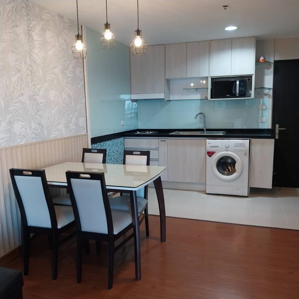 ให้เช่า คอนโด เบ็ล แกรนด์ พระราม 9 ชั้น 9 วิวไม่บล็อค พร้อมอยู่ เดินทางสะดวก ห้ามพลาด!