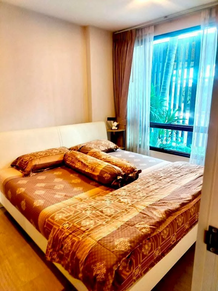 ให้เช่า!! คอนโด เมโทร ลักซ์ ริเวอร์ฟรอนท์ รัตนาธิเบศร์ ชั้น 1 เฟอร์นิเจอร์ครบ รีบจองเลย!!