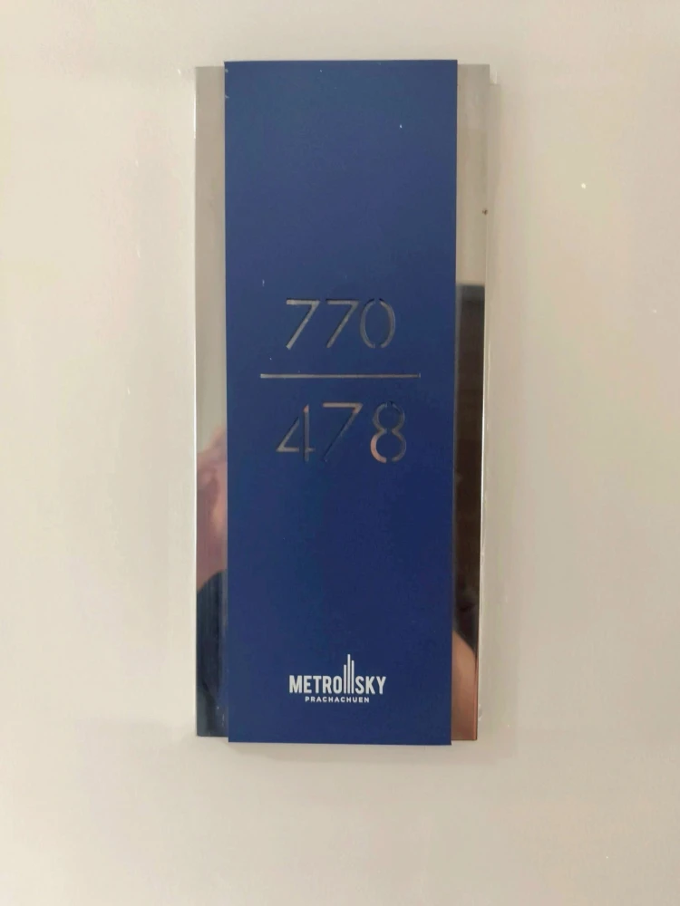 ให้เช่า คอนโด เมโทร สกาย ประชาชื่น ชั้น 22 วิวสระว่ายน้ำ ห้องสวย พร้อมอยู่ ลากกระเป๋ามาเลยจ้า