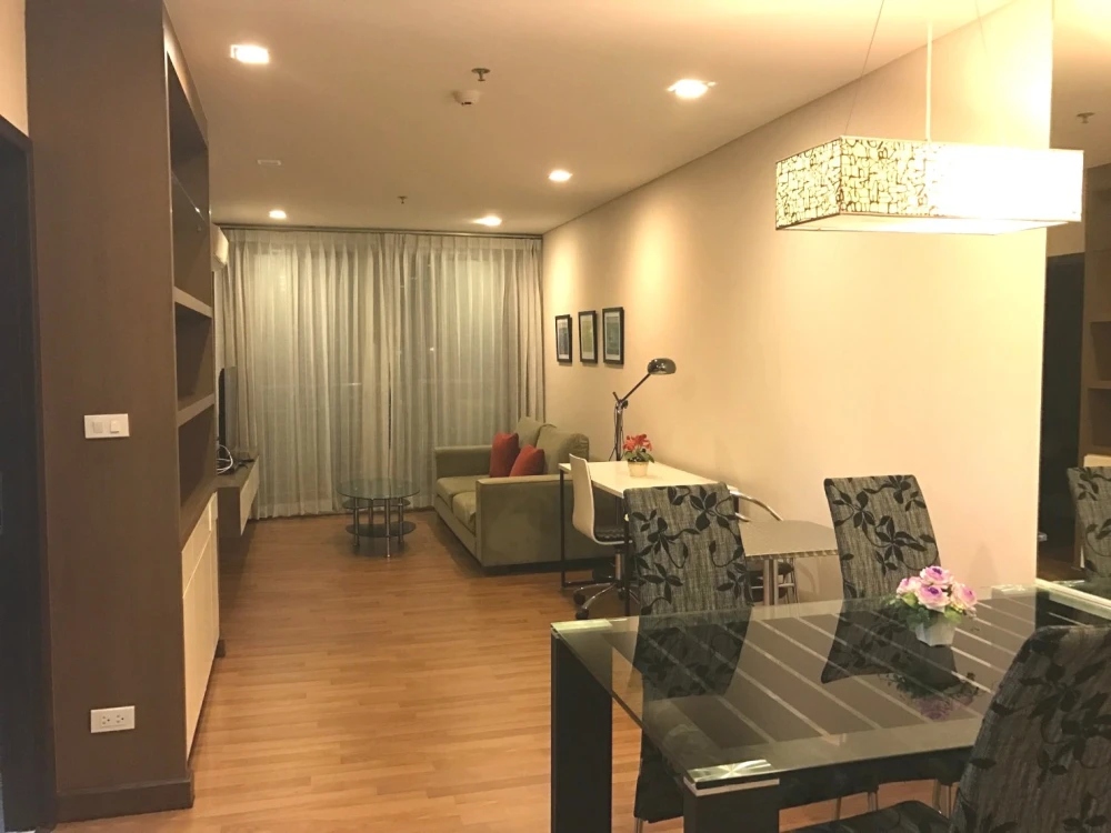 ให้เช่า คอนโด เลอ ลักซ์ คอนโดมิเนียม ทำเลดี เดินทางสะดวก พร้อมสิ่งอำนวยความสะดวกครบครัน