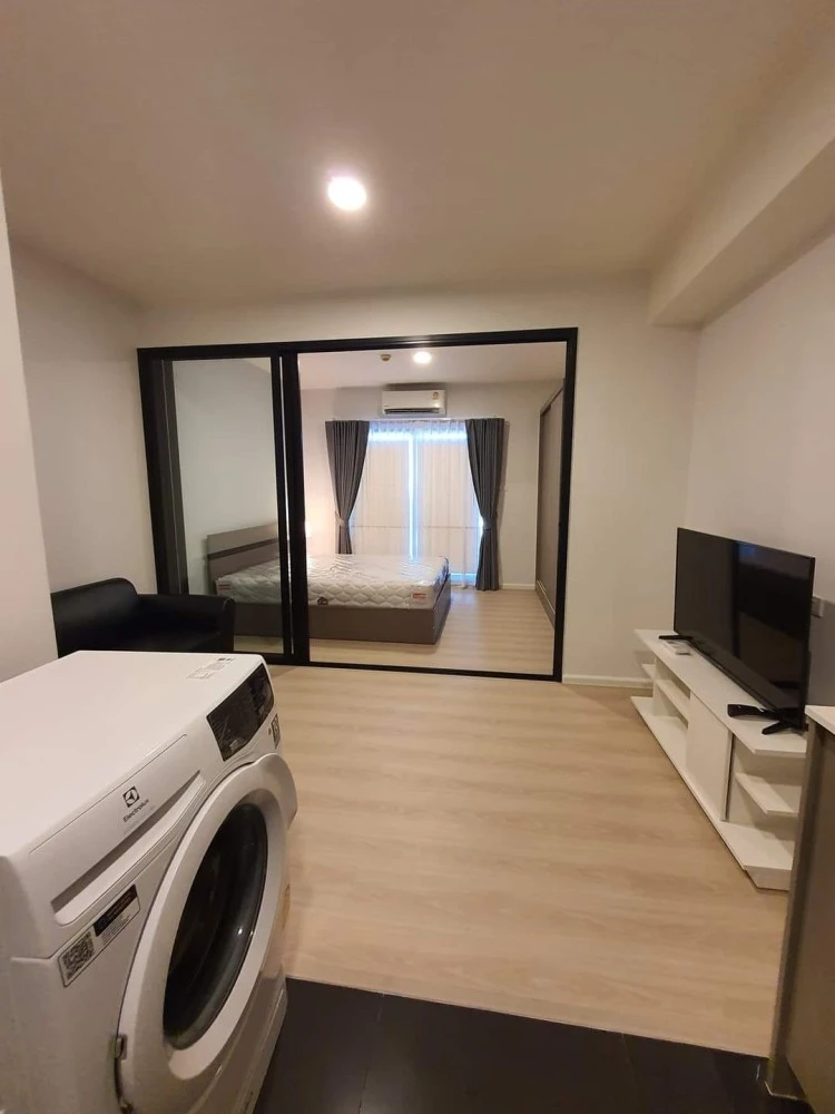 ให้เช่า คอนโด เอ สเปซ เมกา  ชั้นสูง วิวสวย มีความเป็นส่วนตัว เฟอร์แและเครื่องใช้ไฟฟ้าครบ