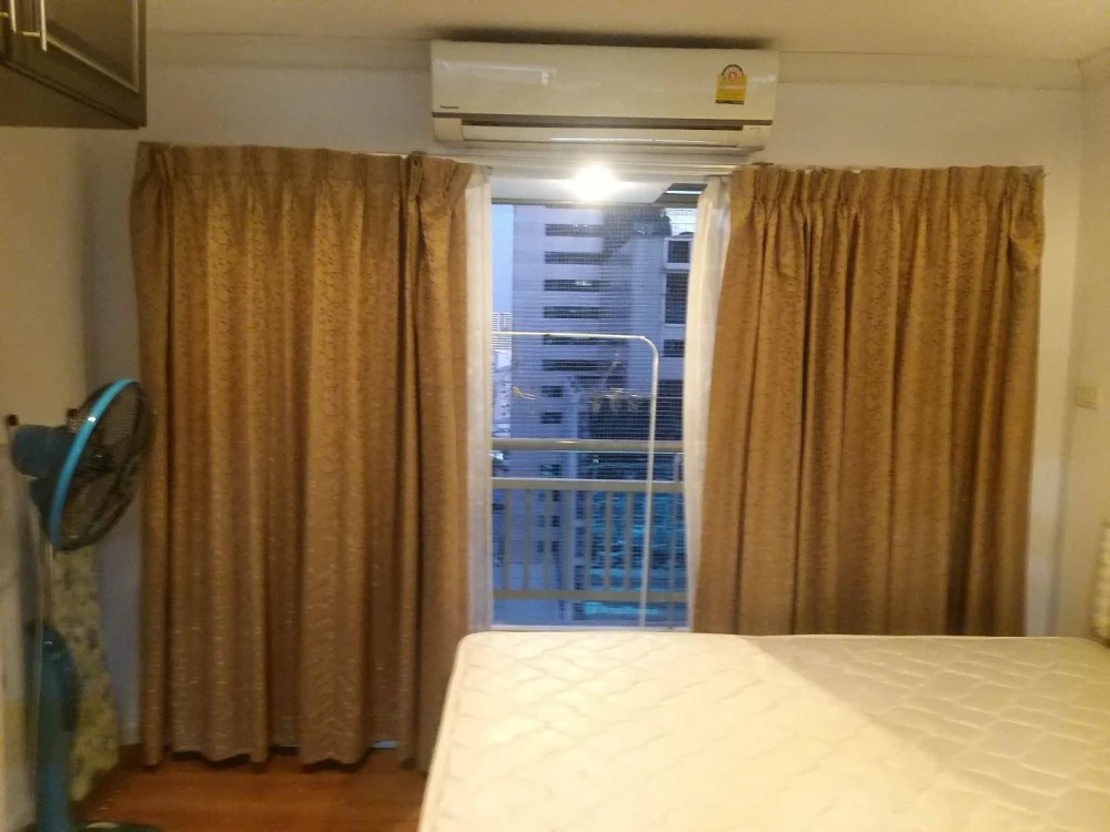 ให้เช่า คอนโด แกรนด์ พาร์ค วิว อโศก ในราคาแสนคุ้ม รีบเลย!!