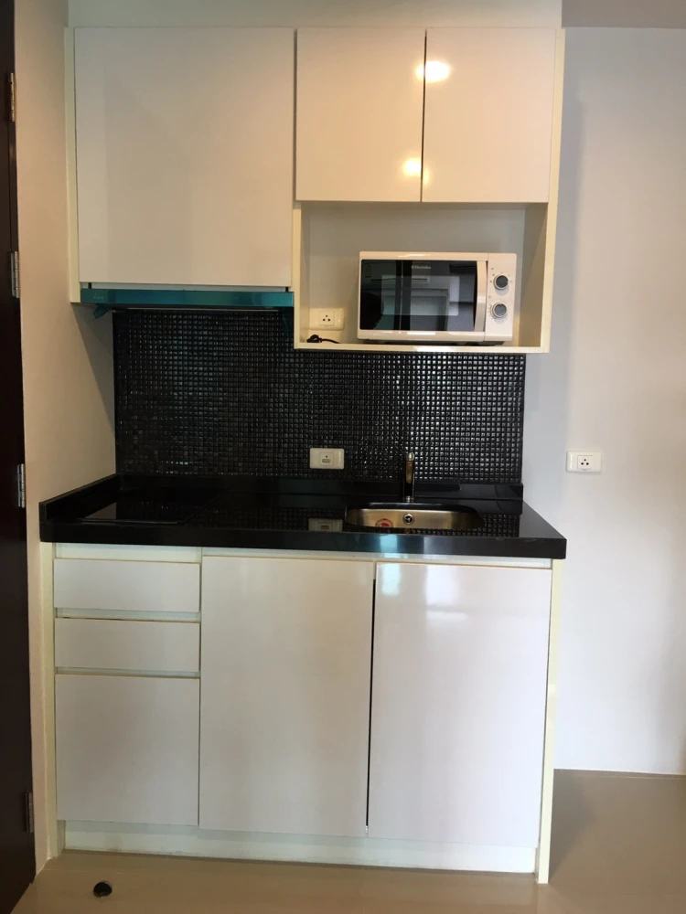 ขาย คอนโด แบงค์คอก ฮอไรซอน ห้องใหญ่ เฟอร์นิเจอร์แจ่มๆ ได้วิวเมืองสวยสุดๆ รีบจองเลยจร้า ด่วนๆ