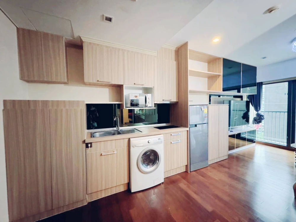 ให้เช่า!! คอนโด โนเบิล รีมิกซ์ สุขุมวิท 36 ชั้น 12 ตึก A ห้องสวย ทำเลดี ราคาดี เดินทางสะดวก ห้ามพลาด!!