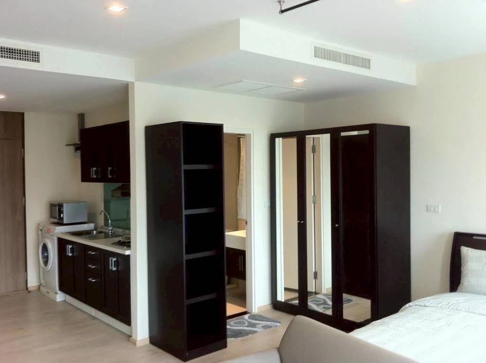 ให้เช่า!! คอนโด โนเบิล รีมิกซ์ สุขุมวิท 36 ชั้น 18 เฟอร์นิเจอร์ครบ พร้อมเข้าอยู่ ห้ามพลาด!!