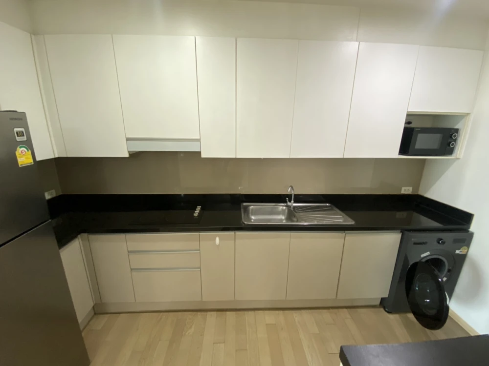 ให้เช่า คอนโด โนเบิล รีมิกซ์ สุขุมวิท 36 ส่วนกลางครบครัน ทำเลดี ใกล้รถไฟฟ้า เดินทางสะดวก จองเลย