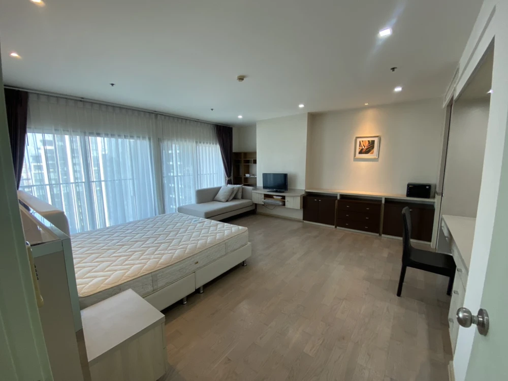 ให้เช่า คอนโด โนเบิล รีมิกซ์ สุขุมวิท 36 ส่วนกลางครบครัน ทำเลดี ใกล้รถไฟฟ้า เดินทางสะดวก จองเลย