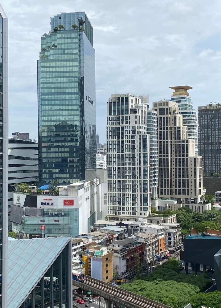 ให้เช่า!! คอนโด โนเบิล รีไฟน์ ชั้น 21 วิวสุขุมวิท EmQuartier เดินทางสะดวก รีบจองเลย!!