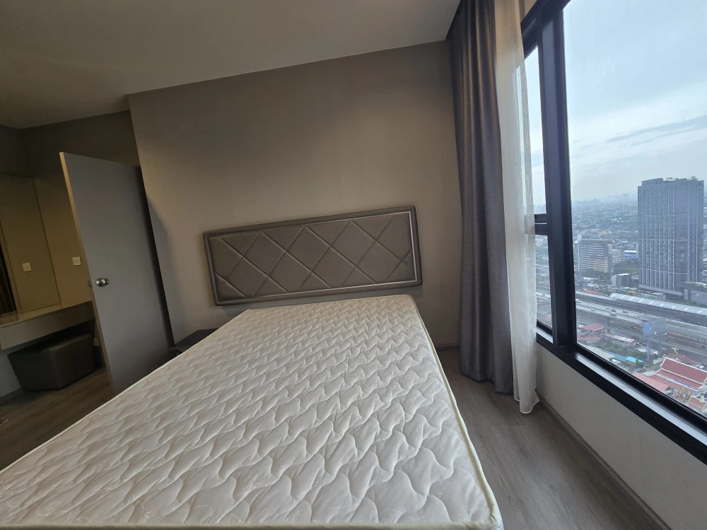 ให้เช่า คอนโด โพลิแทน รีฟ ห้องชั้นสูง มาพร้อมกับสิ่งอำนวยความสะดวกที่ครบครัน วิวแม่น้ำ หิ้วกระเป๋าใบเดียวอยู่ได้เลย รีบจองก่อนพลาด!!