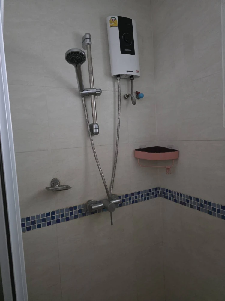 ให้เช่า!! คอนโด ไลฟ์ แอท พหล 18 ห้องเลขที่ 1038/101 เฟอร์ตกแต่งครบ รีบจองเลย ห้ามพลาด!!