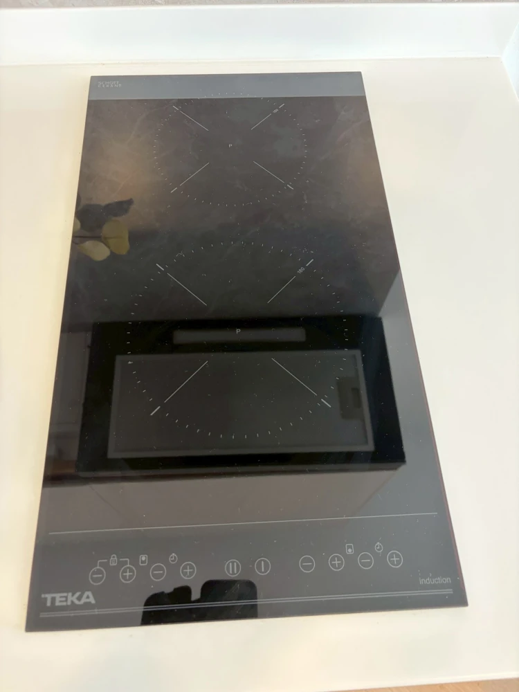 ให้เช่า คอนโด ไวโอ้ แคราย วิวโล่ง ชั้นดี ยูนิตหายาก จองเลย!!