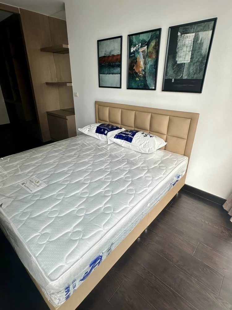 ให้เช่า!! คอนโด ไอดีโอ คิว พญาไท ห้องสวยเพิ่ง Renovated เสร็จ เฟอร์นิเจอร์ครบ พร้อมเข้าอยู่ จองเลย!!
