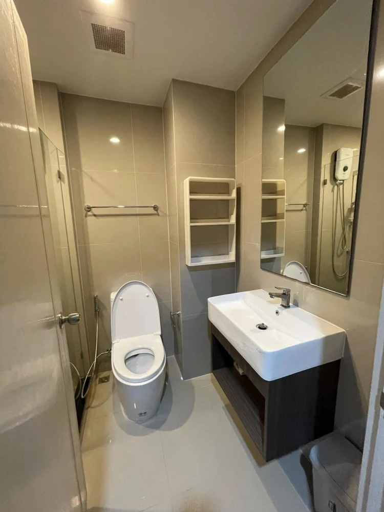 ให้เช่า คอนโด ไอดีโอ จรัญฯ 70 - ริเวอร์วิว ห้องน่าอยู่ เฟอร ์เครื่องใช้ไฟฟ้าครบครัน รีบมาจองเลยจ้า