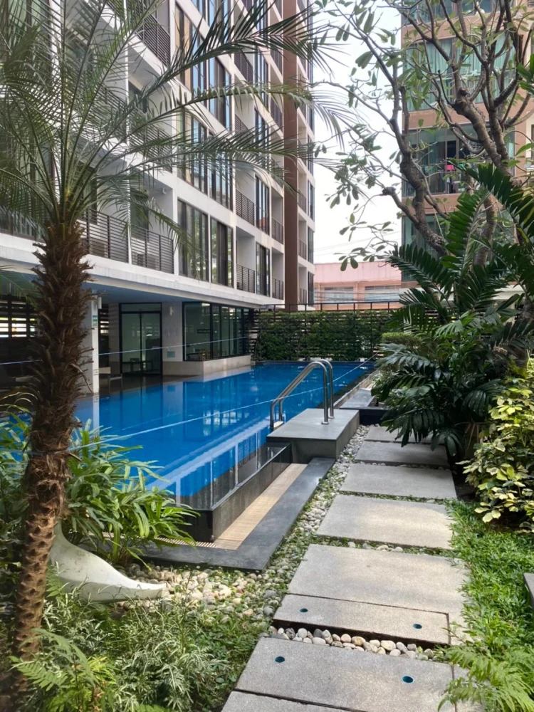 ให้เช่า คอนโด ไอดีโอ บลูโคฟ สาทร เดินทางสะดวก ใกล้บีทีเอส สิ่งอำนวยความสะดวกครบ รีบเลย